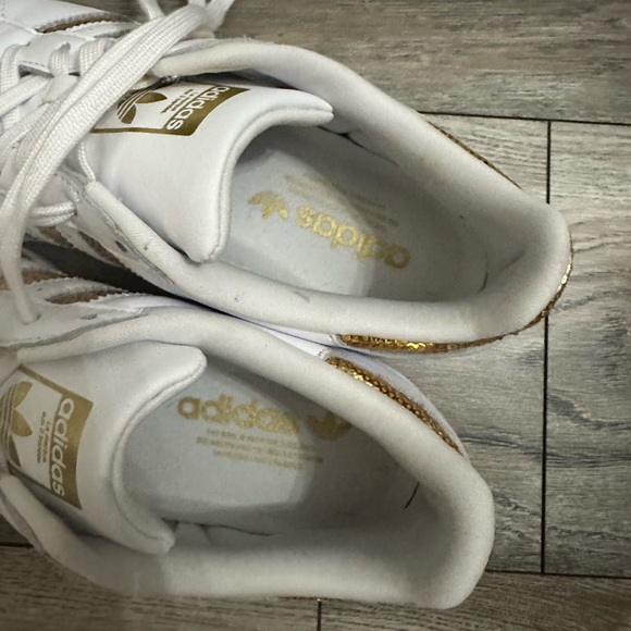 Adidas size 7.5 - Picture 6 of 6